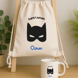 Personaliziran komplet - “Superjunak z imenom”